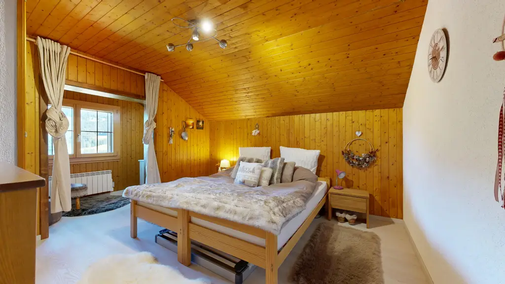 Spacieux chalet de 7,5 pièces dans un cadre verdoyant