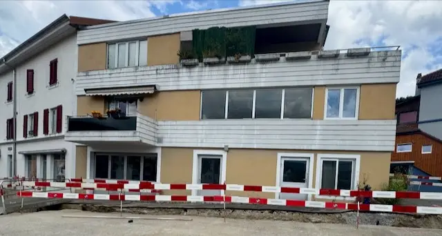 À louer – Local commercial avec stockage