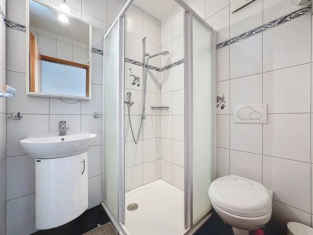Spacieux et lumineux 4.5 pièces au rez-de-chaussée avec jardin privé