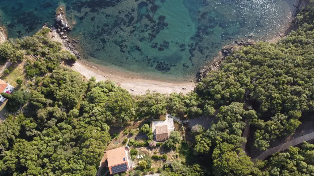 FRONTLINE TRAUM ANWESEN AUF DER INSEL ELBA MIT DIREKTEM MEERANSTOSS!