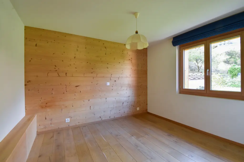 VENTE EN RESIDENCE SECONDAIRE &#8211; APPARTEMENT 4.5 pièces avec terrasse
