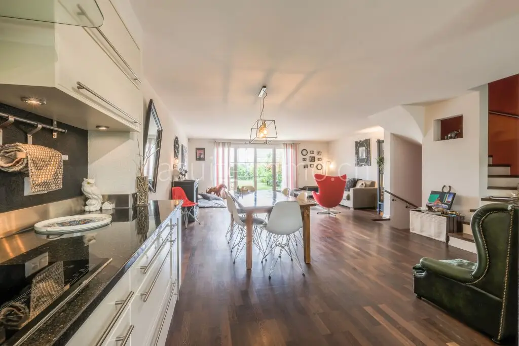 VENDU &#8211; Lonay &#8211; Appartement avec jardin