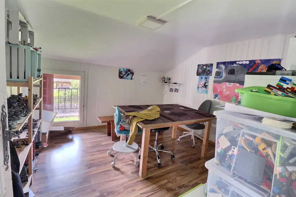 À vendre – Propriété de 600m2 utile,  rare au cœur du Brassus, face à Audemars Piguet Potentiel constructible