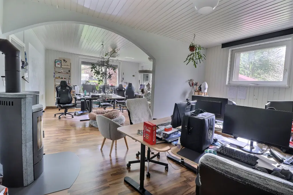 À vendre – Propriété de 600m2 utile,  rare au cœur du Brassus, face à Audemars Piguet Potentiel constructible