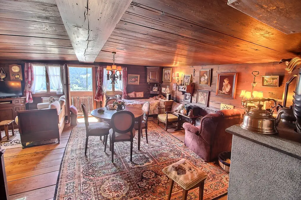 Charmant appartement de 2,5 pièces à Saint-Martin (VS) – Vue imprenable sur les Alpes