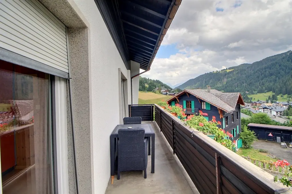 MAGNIFIQUE APPARTEMENT DE 4.5 PIÈCES AU COEUR DU VILLAGE DE MORGINS