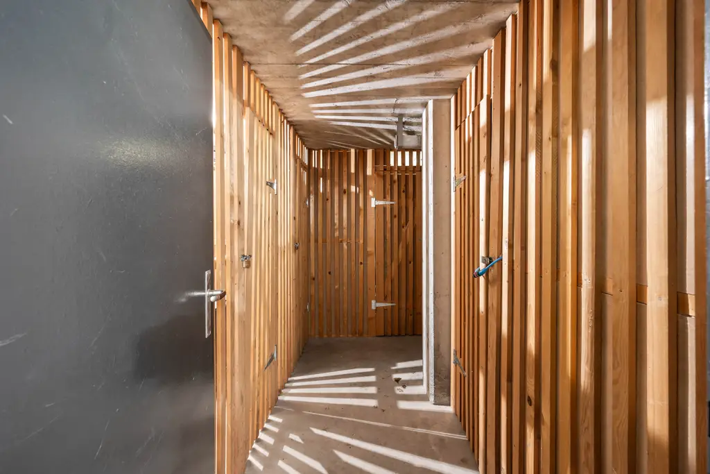 Modern, zentral und 2 Einstellhallenplätze inklusive