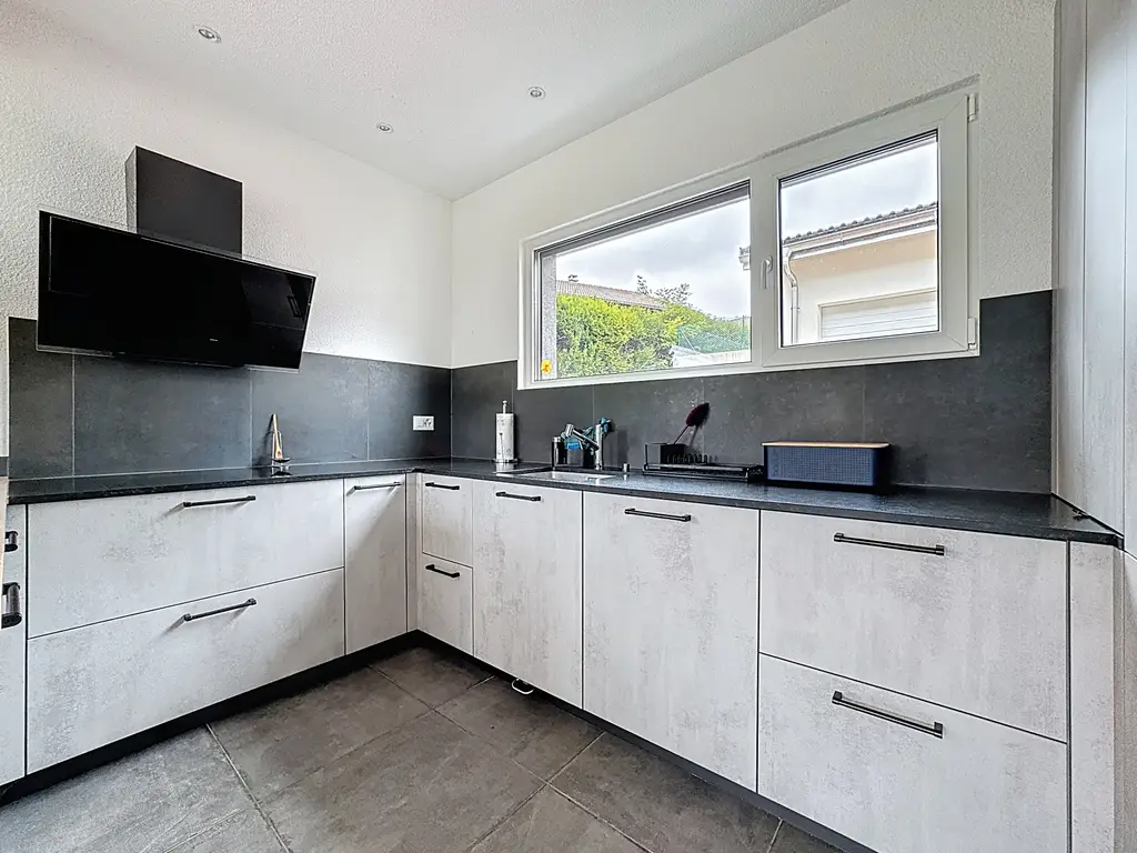 Superbe maison jumelle 4.5 p. – 139 m², plein sud, vue lac et montagnes – construction 2022