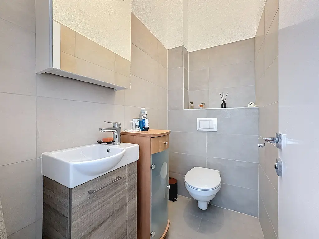 Superbe maison jumelle 4.5 p. – 139 m², plein sud, vue lac et montagnes – construction 2022