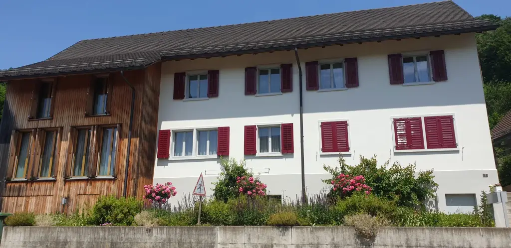 Wohnen wie im Einfamilienhaus  mit Gartensitzplatz