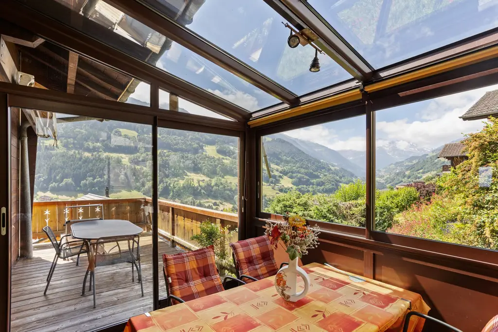 Magnifique chalet à vendre à Troistorrents