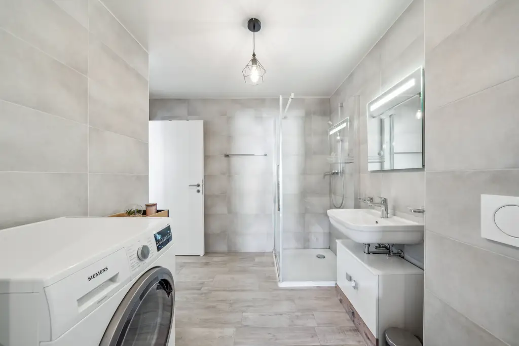 Coup de coeur: superbe appartement de 2,5 pièces, au rez, avec sa terrasse