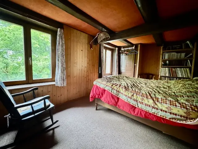 Charmante maison individuelle à rénover aux Brenets