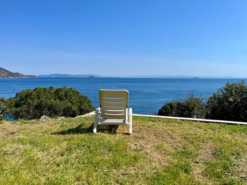 FRONTLINE TRAUM ANWESEN AUF DER INSEL ELBA MIT DIREKTEM MEERANSTOSS!