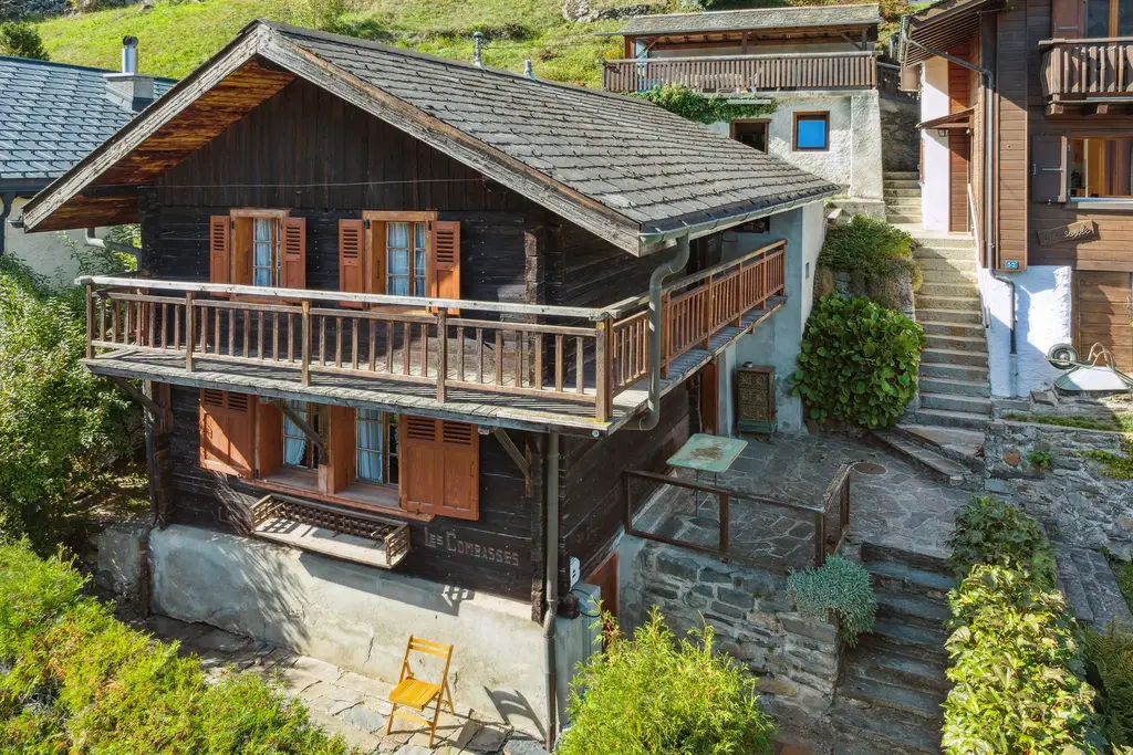 Opportunité: Adorable chalet à vendre, à Salvan &#8211; parcelle de 300m2 avec potentiel