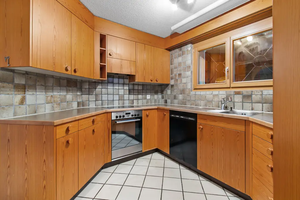 6.5-Zimmer Bijou im Winterschlaf