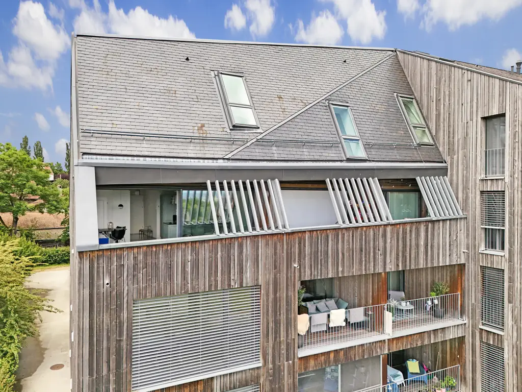 Attique 2.5 pièces en duplex prêt à vivre !