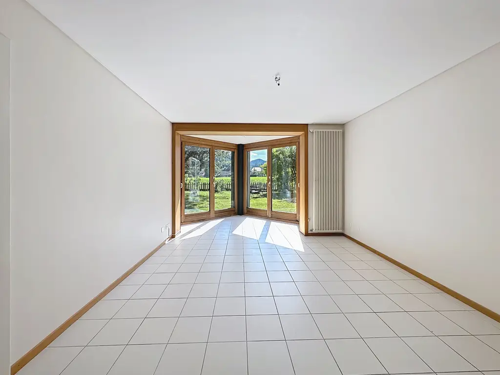 Ferme rénovée de deux logements, 383 m2 habitable – Espace, calme et élégance à portée de main