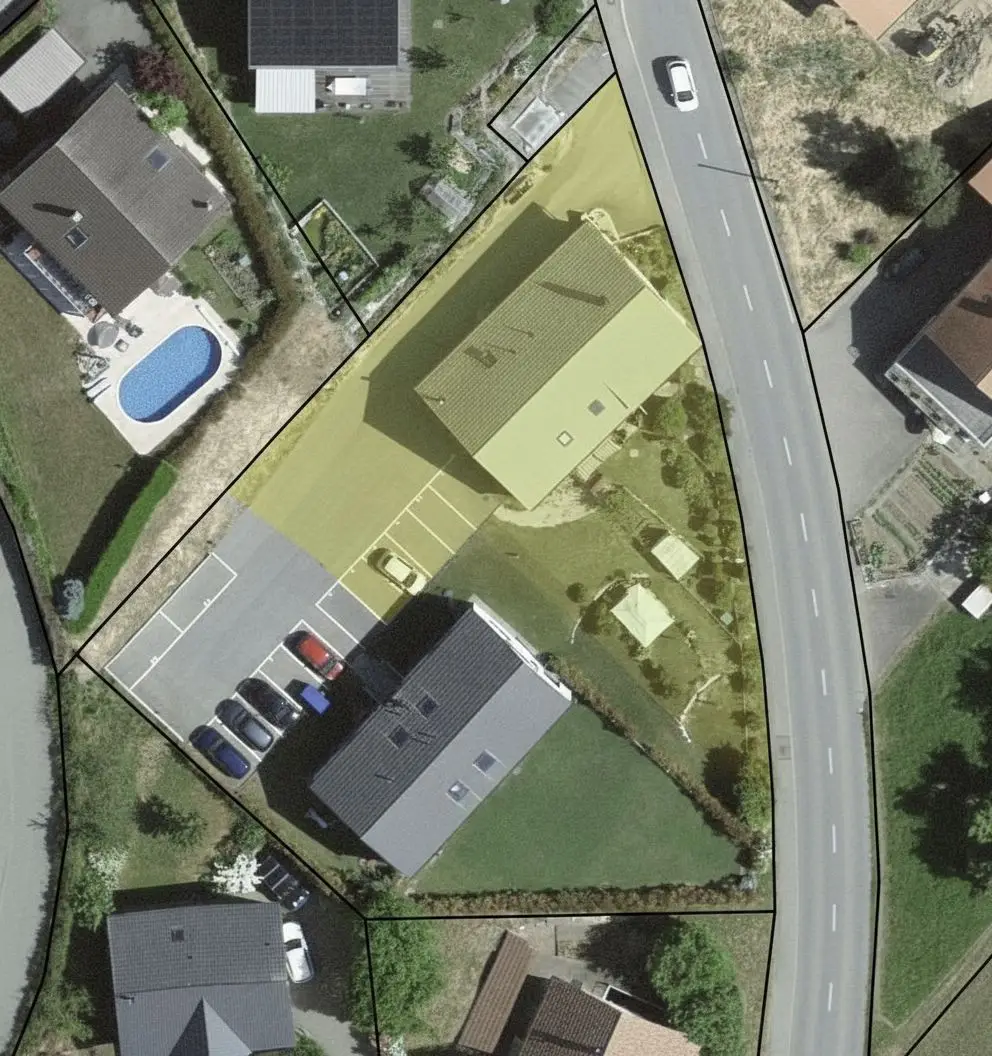 Ferme rénovée avec 3 appartements – rendement ~5% – Villarimboud