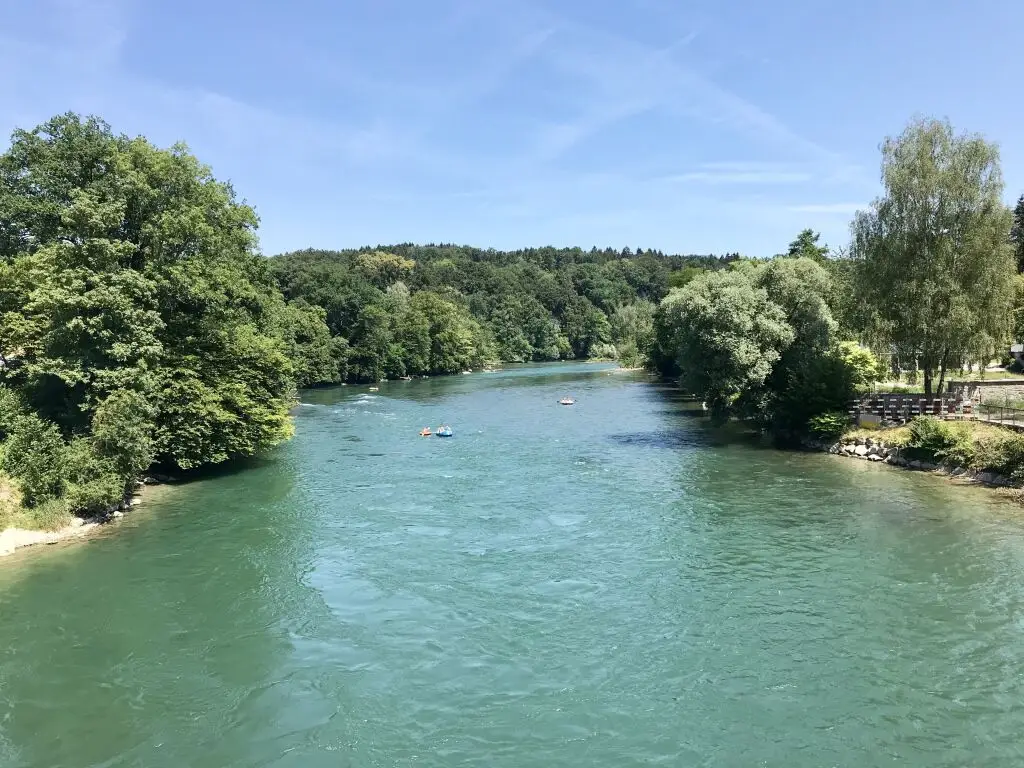 Ruhe geniessen mit Sicht auf die Berge