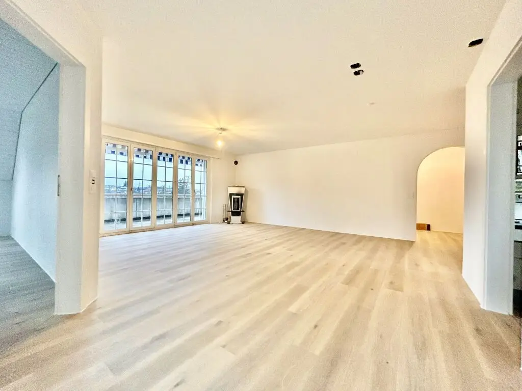 Moderne 5.5-Zimmer-Maisonette-Wohnung in ruhiger Lage in Möhlin