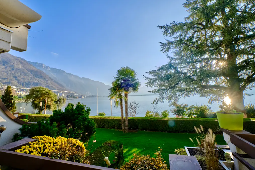 Superbe Meublé Pied dans l&rsquo;eau Calme