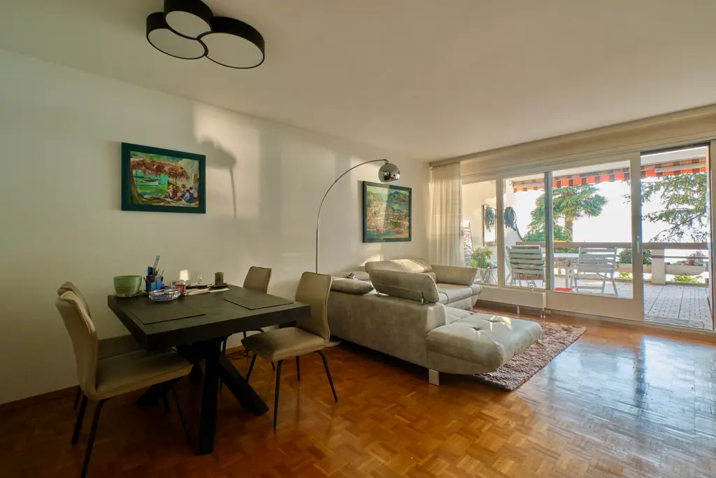 Superbe Meublé Pied dans l&rsquo;eau Calme