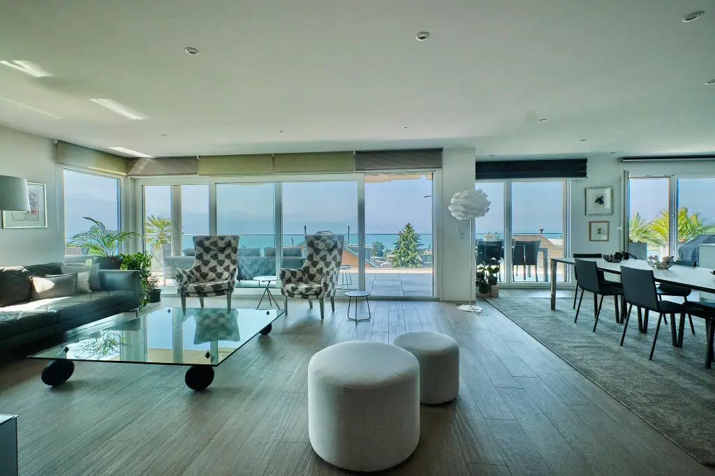 Superbe Appartement  Vue lac Plein sud