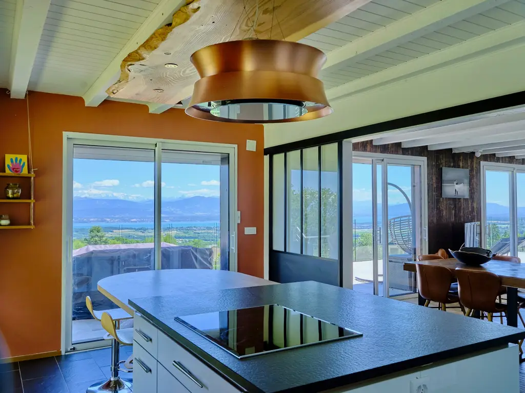 Coup de coeur Maison  terrasse avec vue panoramique sur le Mont Blanc et le lac
