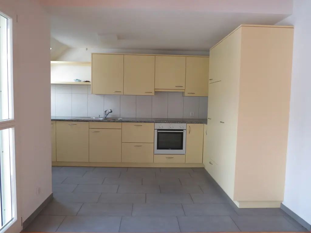 Moderne 4.5-Zimmer-Maisonette-Wohnung in idyllischer Lage