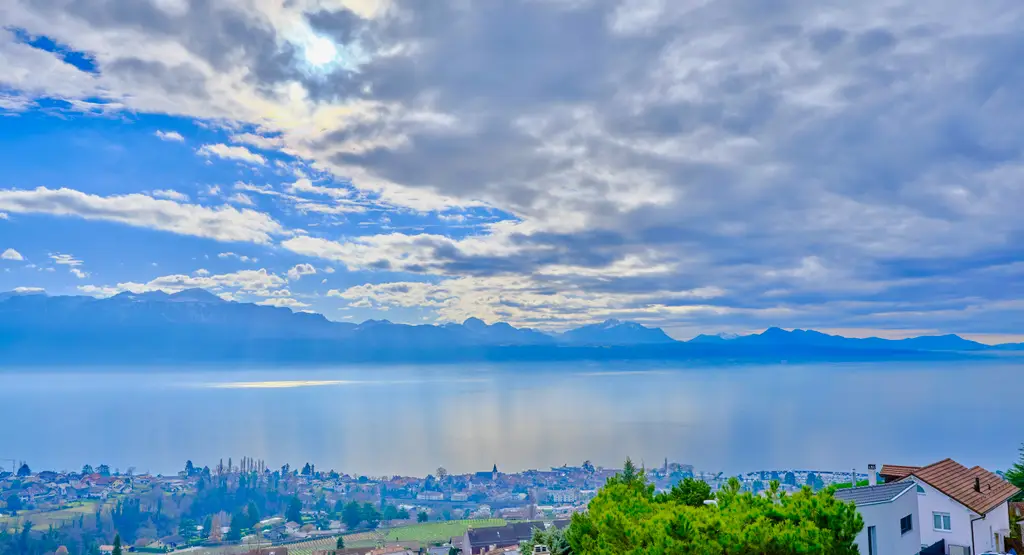 Duplex Vue Imprenable sur le lac au calme