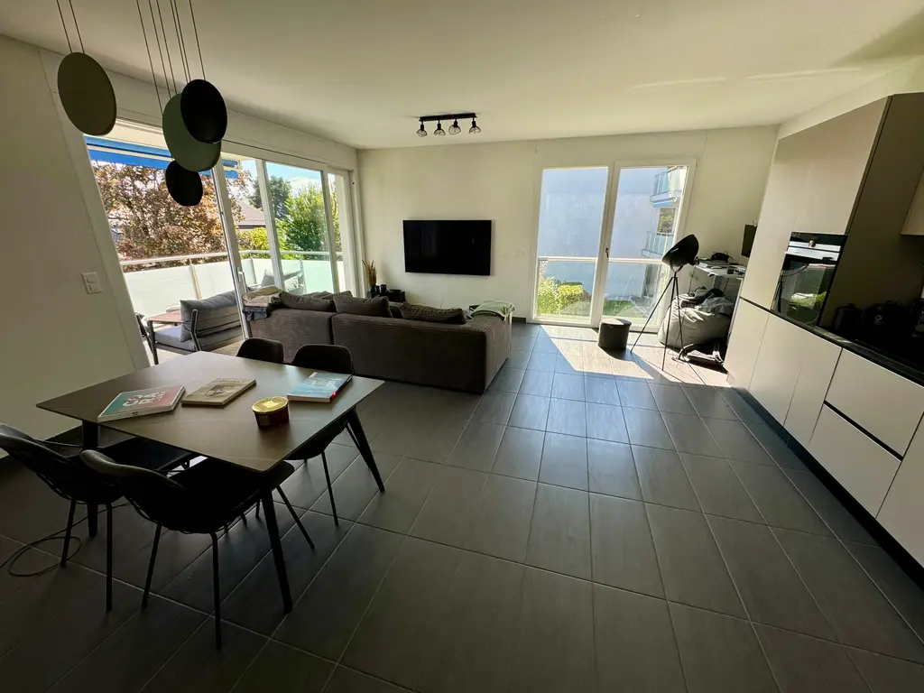 Magnifique appartement à deux pas du lac à St-Sulpice