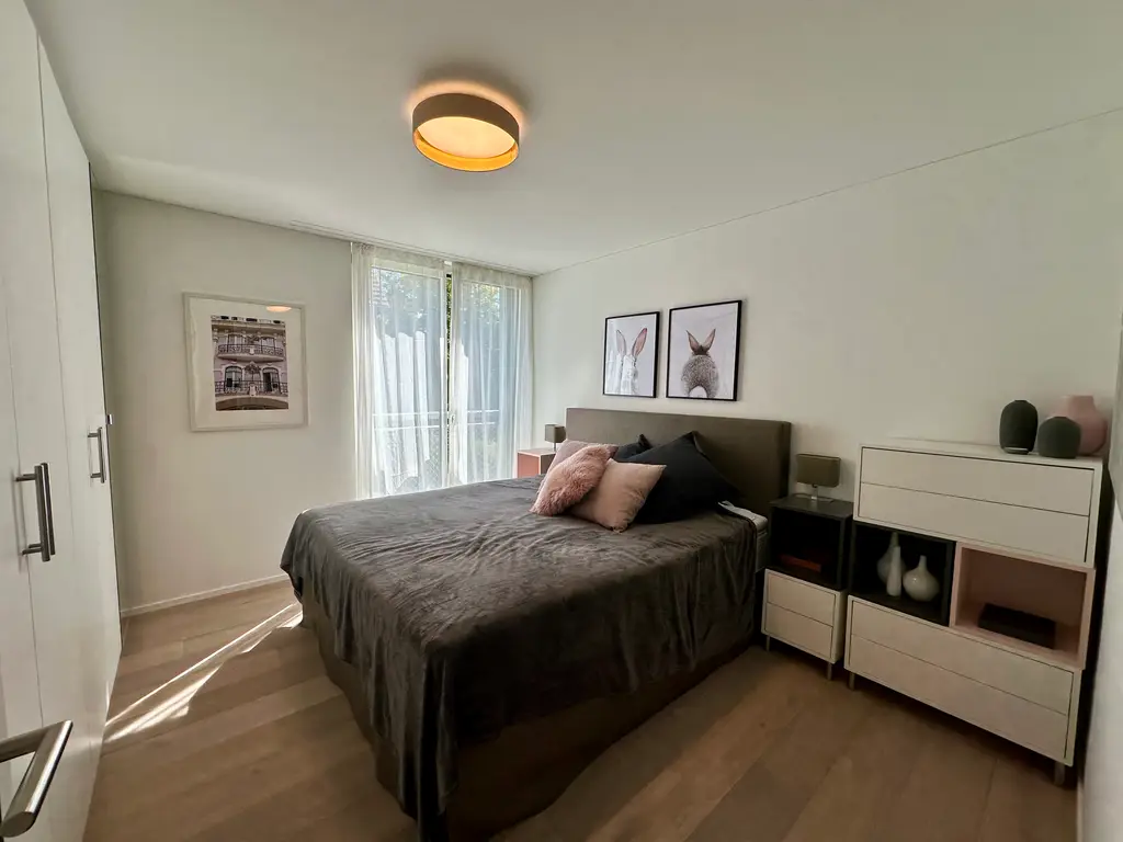 Möblierte exklusive 3.5-Zimmer-Wohnung  mit zwei Balkonen im Zentrum Thalwil