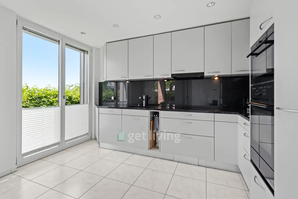 FAMILIENWOHNUNG AN TOP LAGE