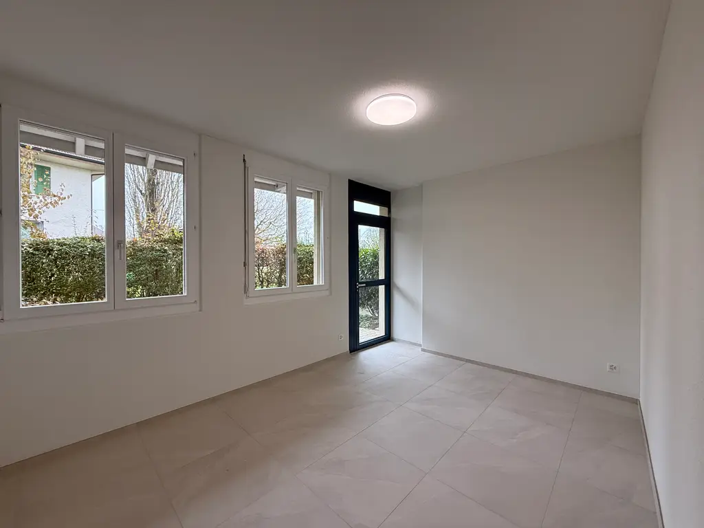 Neubau-Erstbezug &#8211; mit grossem Garten &#8211; Innenausbau selber bestimmen!