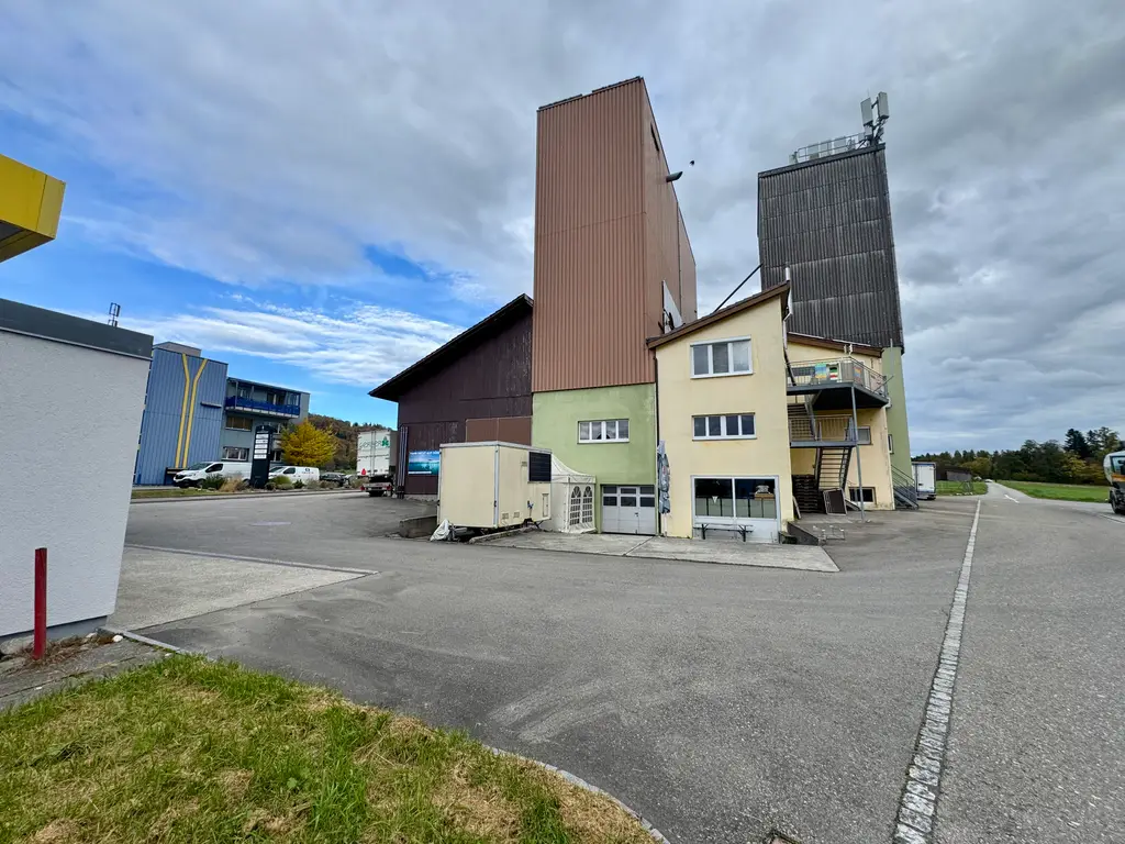 Exklusive Wohn- und Gewerbeliegenschaft: Historische Ölmühle mit vielfältigen Nutzungsmöglichkeiten.