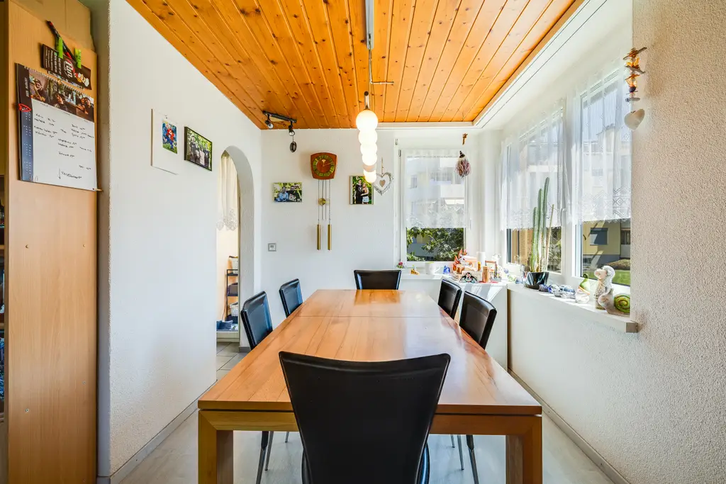 Lichtdurchflutete Wohnung mit unverbaubarem Naturpanorama