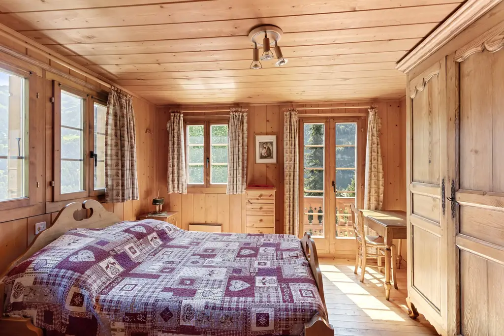 Charmant chalet de 9 pièces au cœur du village à Champéry !