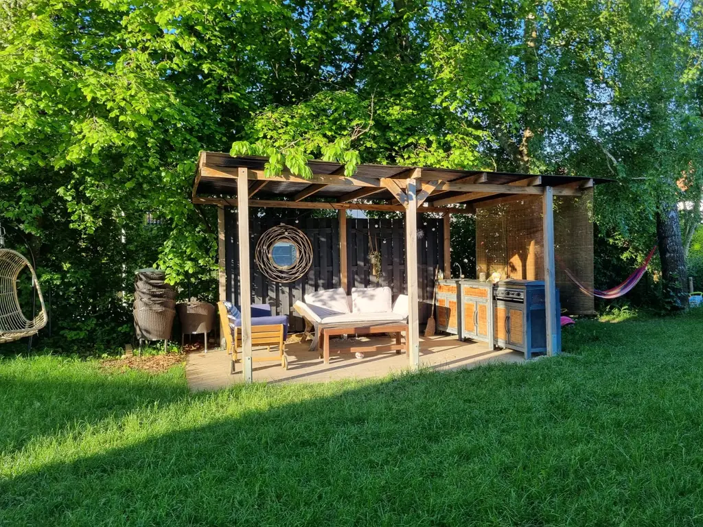 Idéale pour une famille, maison jumelée de 5,5 pièces à Treyvaux, dans un quartier calme