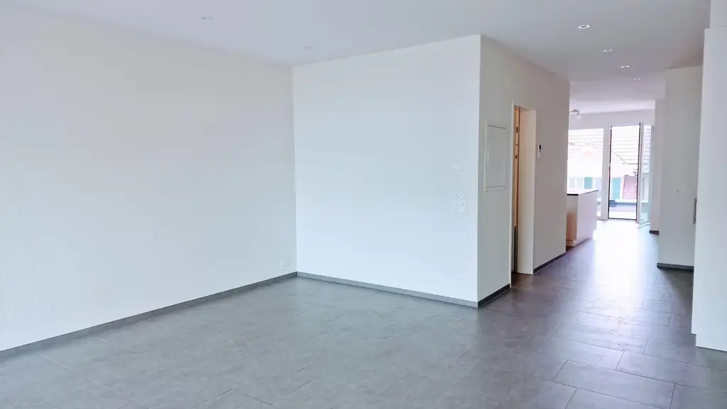 Lichtdurchflutete Zentrale Wohnung