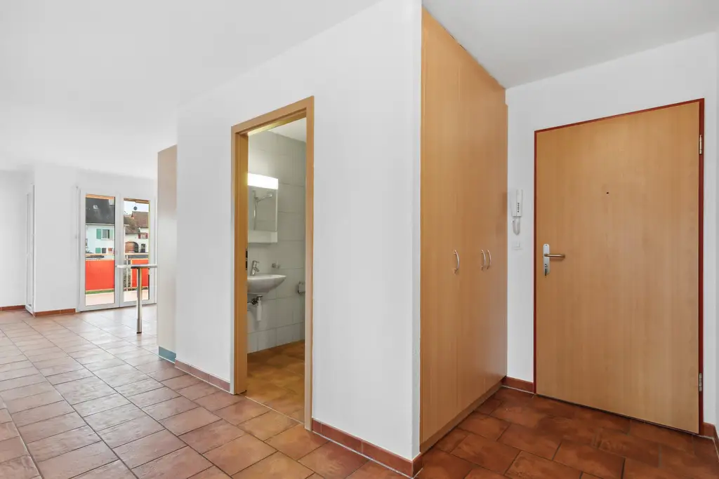 Appartement 4,5 p avec balcon &#8211; minergie &#8211; en PPE &#8211; belle opportunité. Egalement pour du rendement.