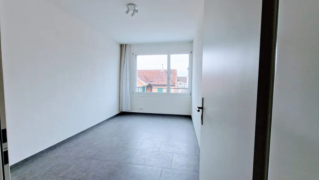 Lichtdurchflutete Zentrale Wohnung