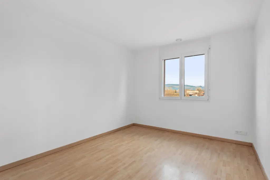 Appartement 4,5 p avec balcon &#8211; minergie &#8211; en PPE &#8211; belle opportunité. Egalement pour du rendement.