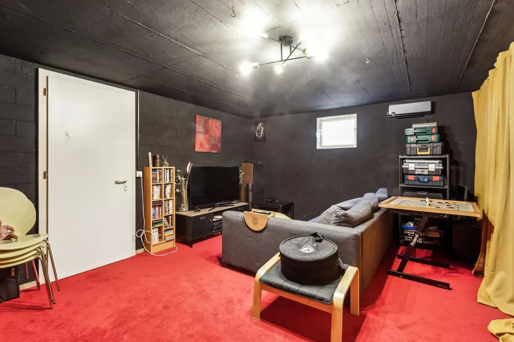 Idéale pour une famille, maison jumelée de 5,5 pièces à Treyvaux, dans un quartier calme