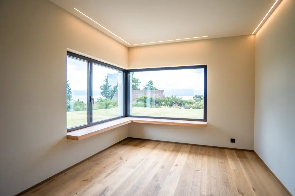 Villa contemporaine neuve avec vue sur le lac à St-Prex