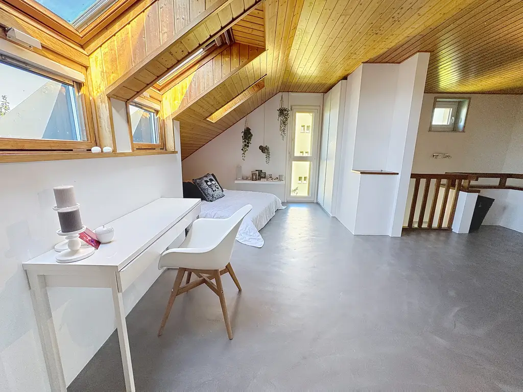 Maison mitoyenne 5.5 pièces avec terrasse, 4 chambres, Quartier résidentiel calme