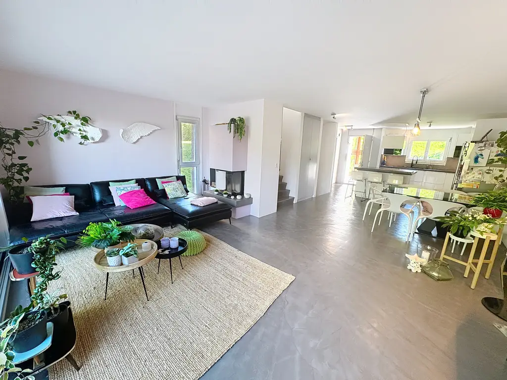 Maison mitoyenne 5.5 pièces avec terrasse, 4 chambres, Quartier résidentiel calme
