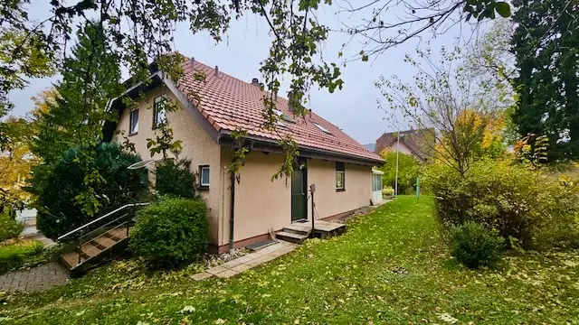 Magnifique maison familiale de 4 appartements à Sainte-Croix