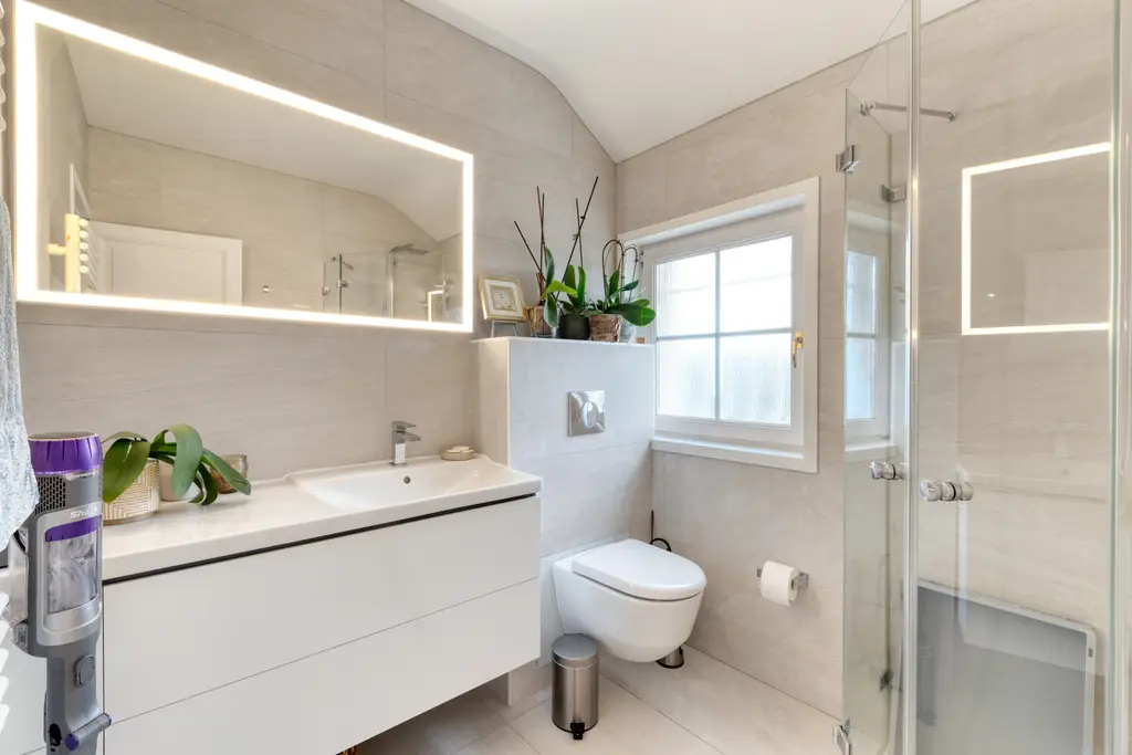 Magnifique villa de standing avec piscine et jardin paysager sur les hauteurs de Thoiry