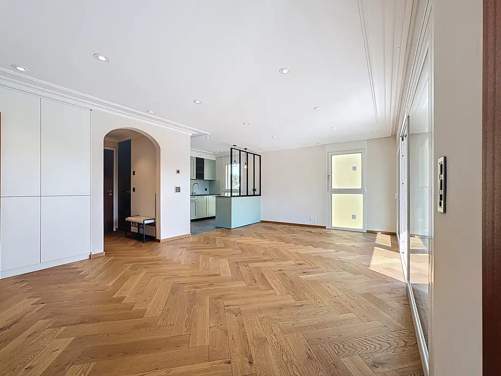 4,5 pièces neuf d’exception – étage privatif dans une petite PPE de 3 appartements